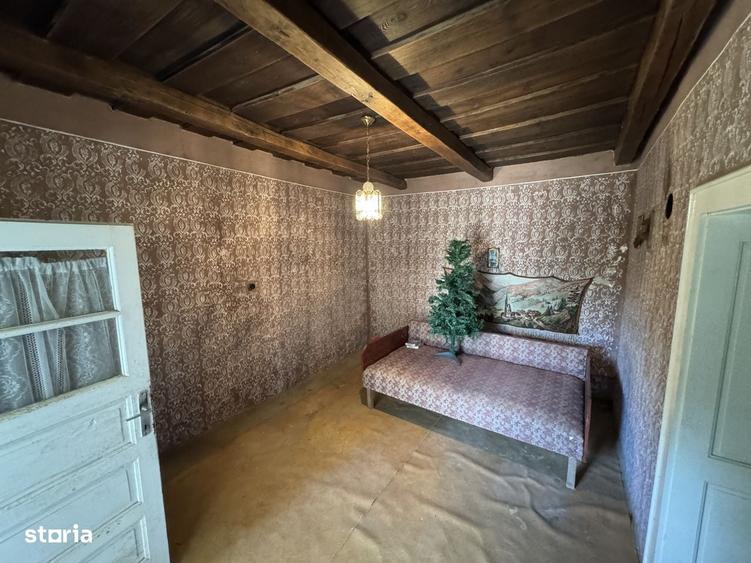 Casă cu 2 camere în Nisipeni