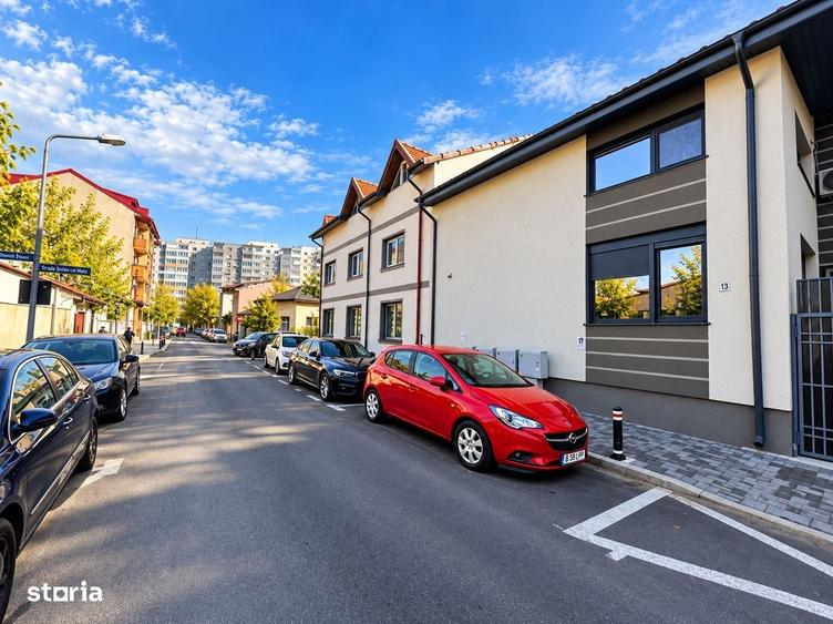 Casă cu 4 camere cu Teren 120 Mp în Obor