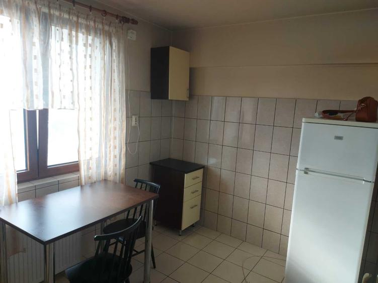 Apartament cu 2 camere nedecomandat în Brâncoveanu