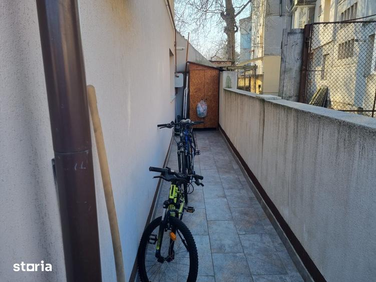 Casă cu 3 camere cu Teren 85 Mp în Central