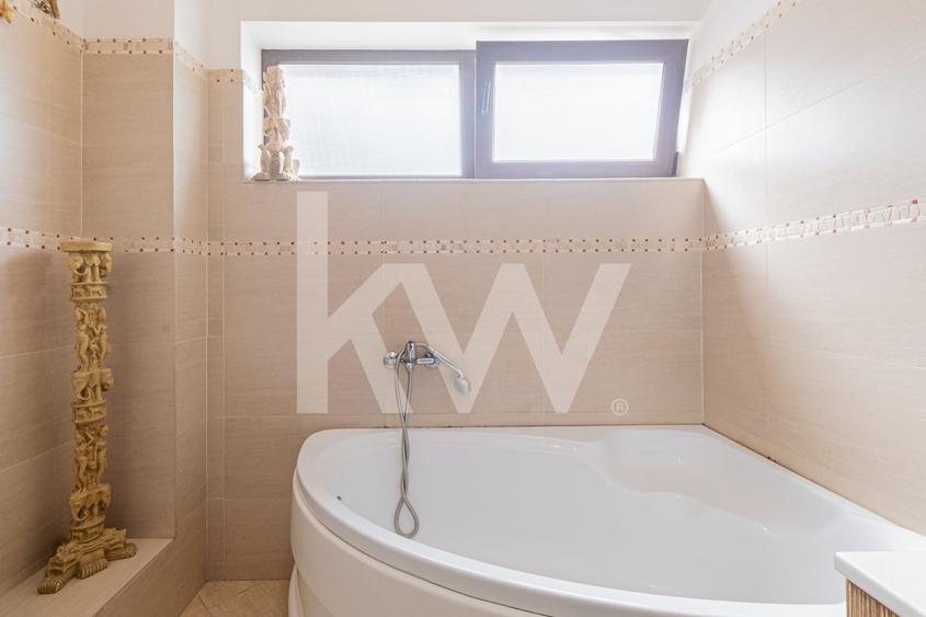 Apartament cu 4 camere decomandat, mobilat în Sânpetru