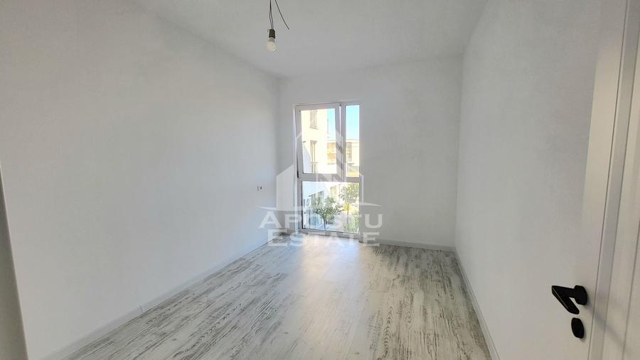 Apartament cu 3 camere decomandat în Dumbrăvița