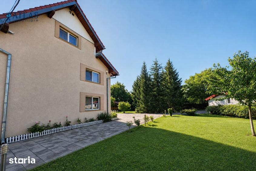 Casă cu 4 camere cu Teren 2964 Mp în Stupini