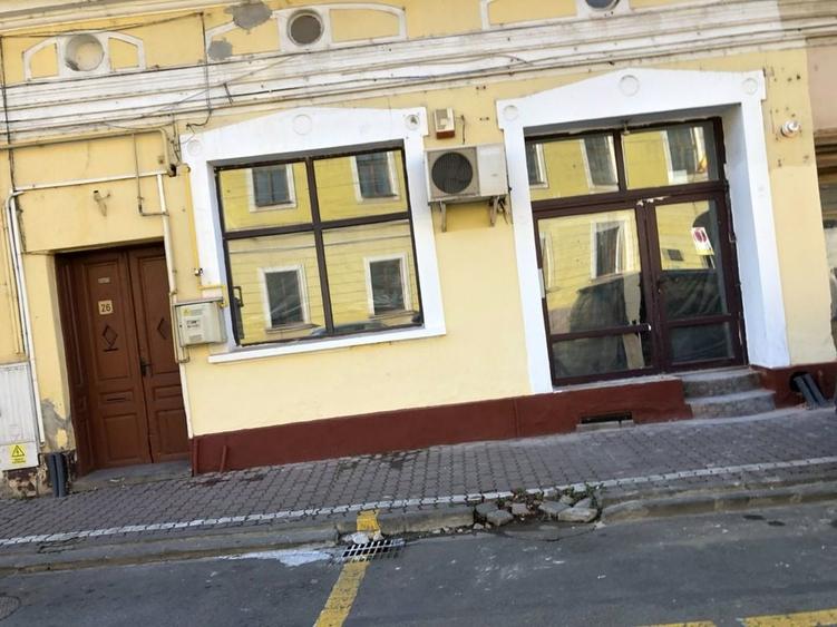 Spațiu comercial, de 100 mp, în Ultracentral