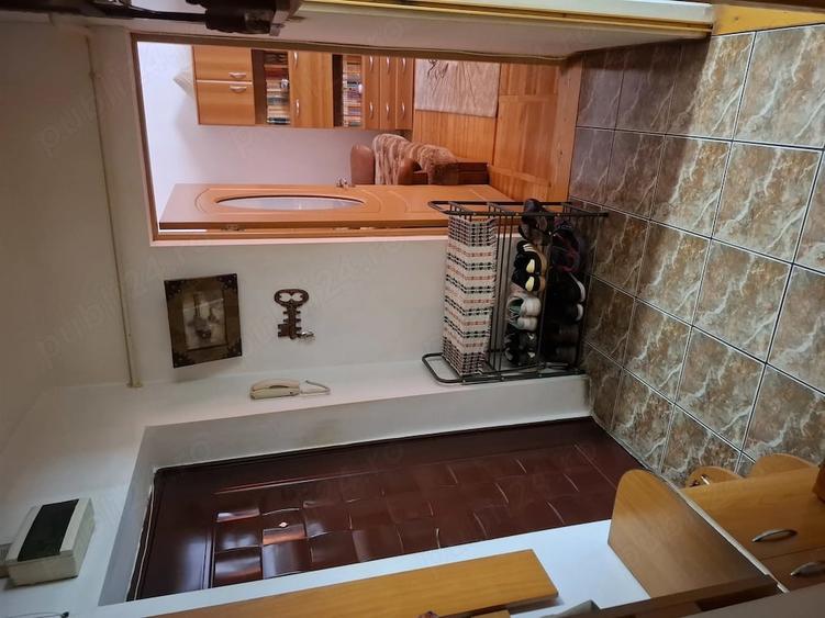 Apartament de vanzare - 1