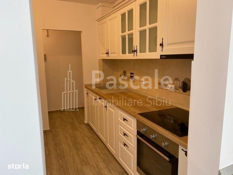 Apartament cu 2 camere decomandat în Cristian