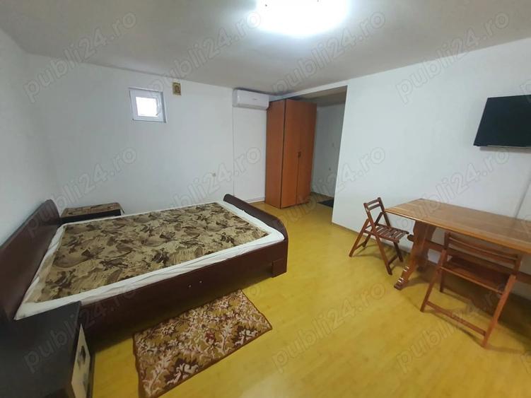 Spațiu comercial, de 270 mp, în Central