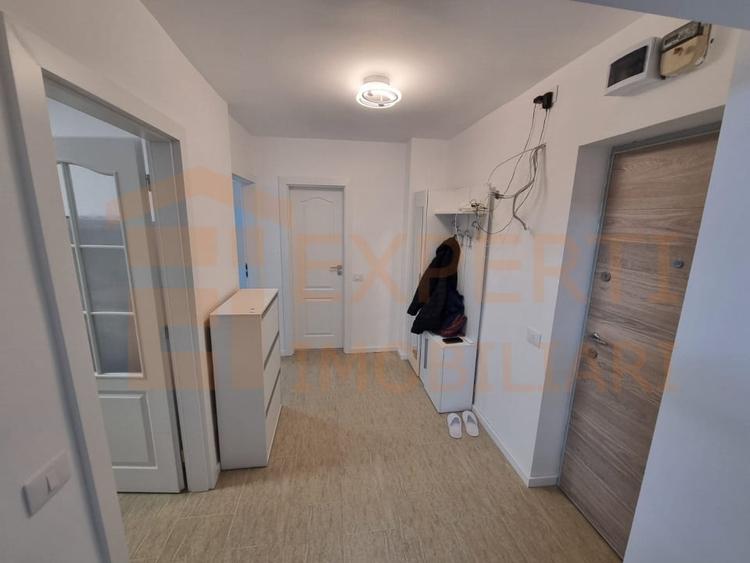 Apartament cu 2 camere decomandat, mobilat în Tomis II