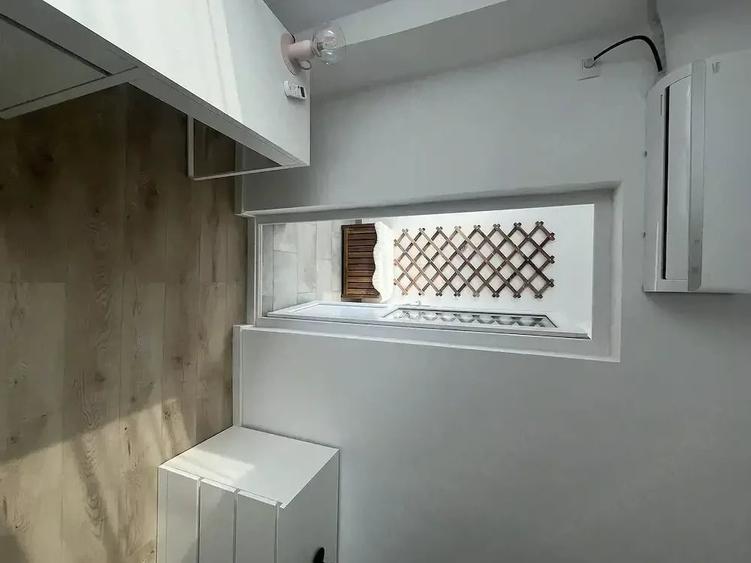 Garsonieră decomandată în Timpuri Noi