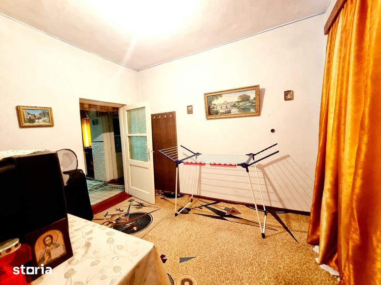 Casă cu 4 camere cu Teren 282 Mp în Țiglina 1