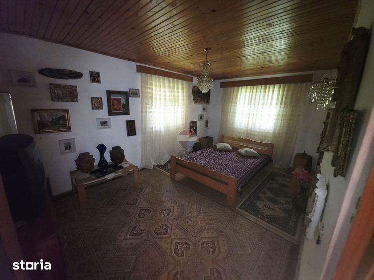 Casă cu 3 camere cu Teren 803 Mp în Alexandru cel Bun