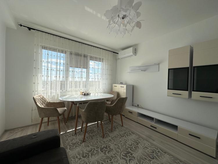 Apartament cu 2 camere decomandat în Sud