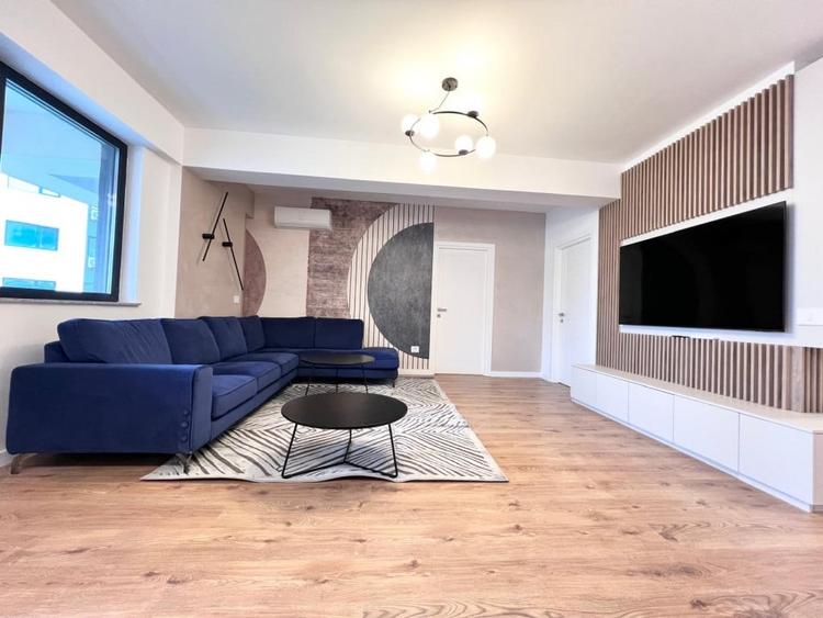 Apartament cu 3 camere, mobilat în Pipera