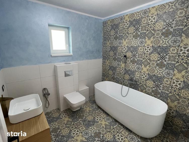 Casă cu 4 camere cu Teren 470 Mp în Rediu
