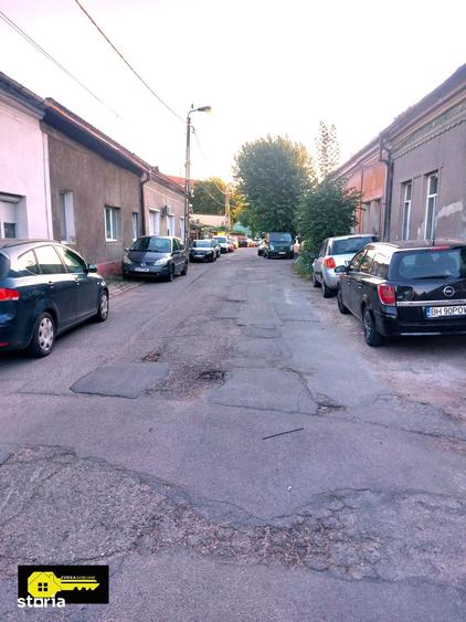 Casă cu 2 camere cu Teren 129 Mp în Central