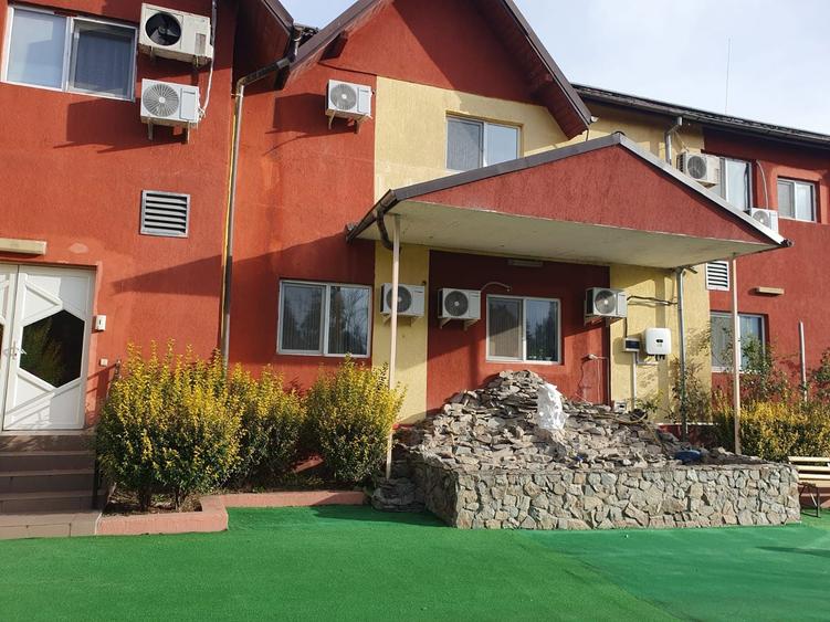 Casă cu 4 camere în Troianu