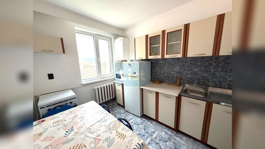 Apartament cu 2 camere semidecomandat în Mărăști