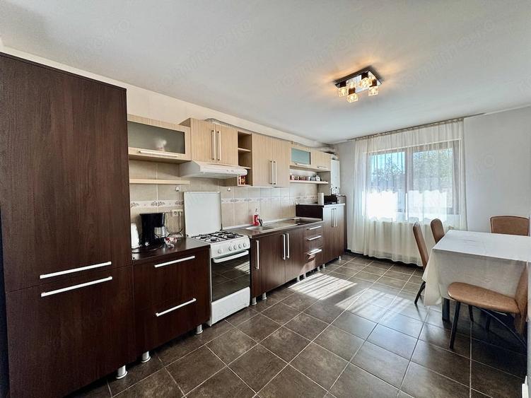 Casă cu 4 camere cu Teren 250 Mp în Giroc