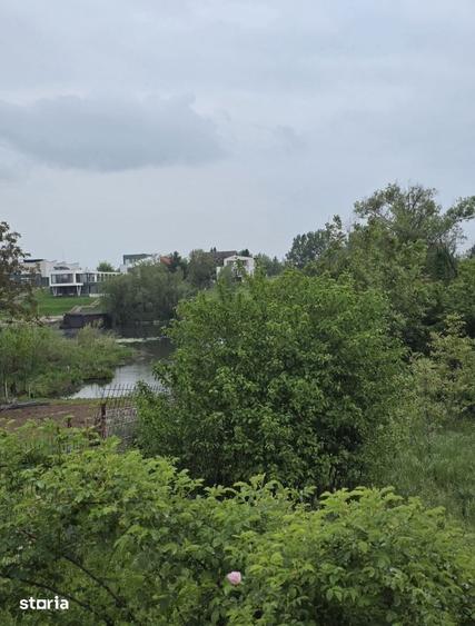 Teren de 2000 mp, în Snagov