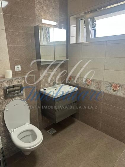 Apartament cu 2 camere semidecomandat în Florești
