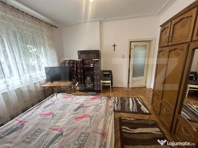 Casă cu 4 camere cu Teren 165 Mp în Ștrandului