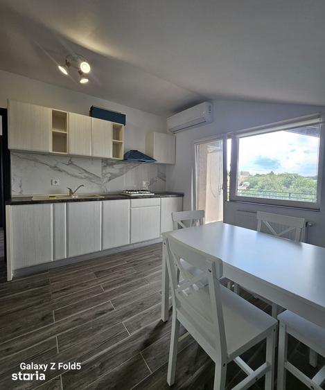 Apartament cu 3 camere în Iorga