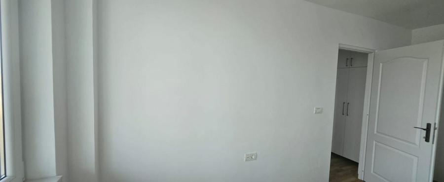 Apartament cu 2 camere semidecomandat în 1 Mai