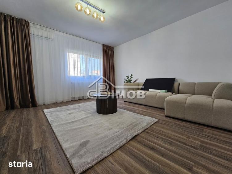 Apartament cu 2 camere decomandat, mobilat în Micro 5