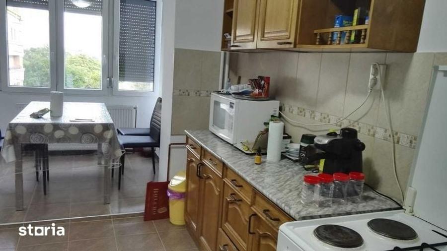 Apartament cu 3 camere decomandat în Calea Aradului