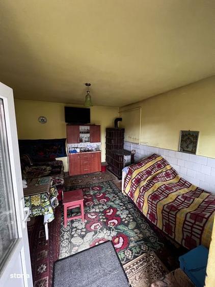 Vand casa la tara - 5