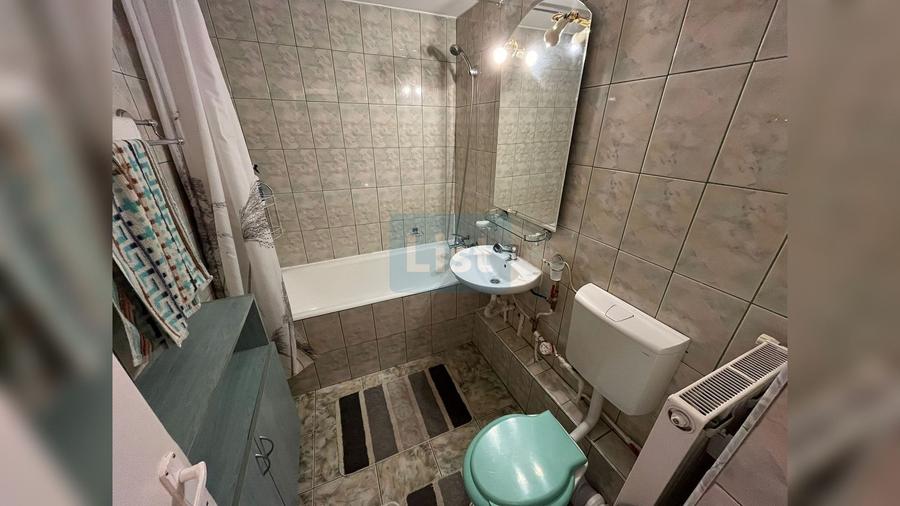 Apartament cu 3 camere decomandat în Zorilor