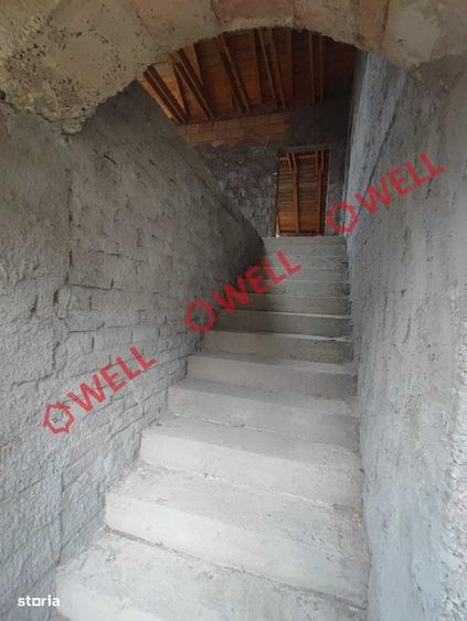Casă cu 4 camere în Ozun