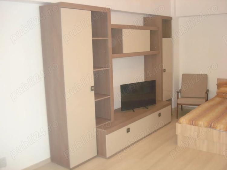 Apartament cu 2 camere decomandat, mobilat în Dacia