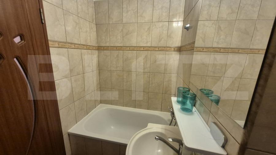 Apartament cu 2 camere semidecomandat în Micro 14