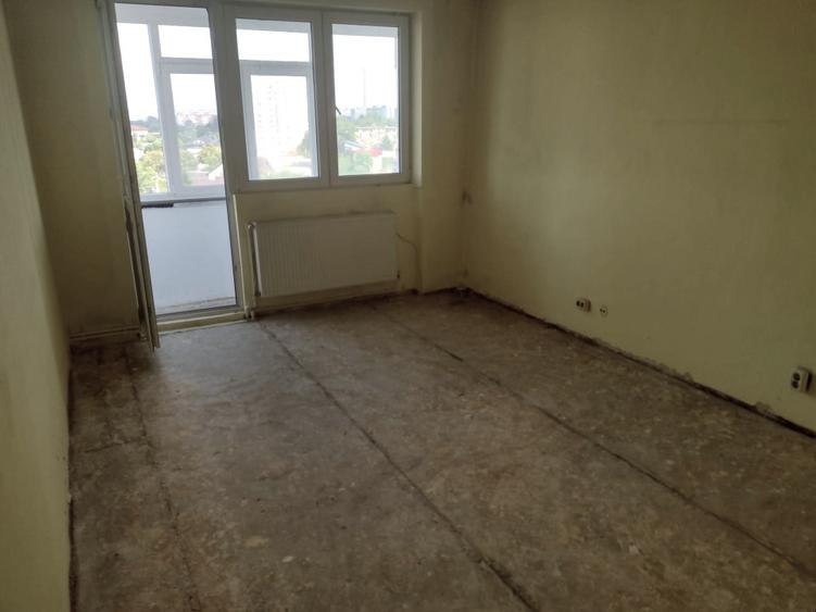 Direct PROPRIETAR vînd 81900EUR Negociabil Apartam.3camere decomandate Conf.1 ca - 6