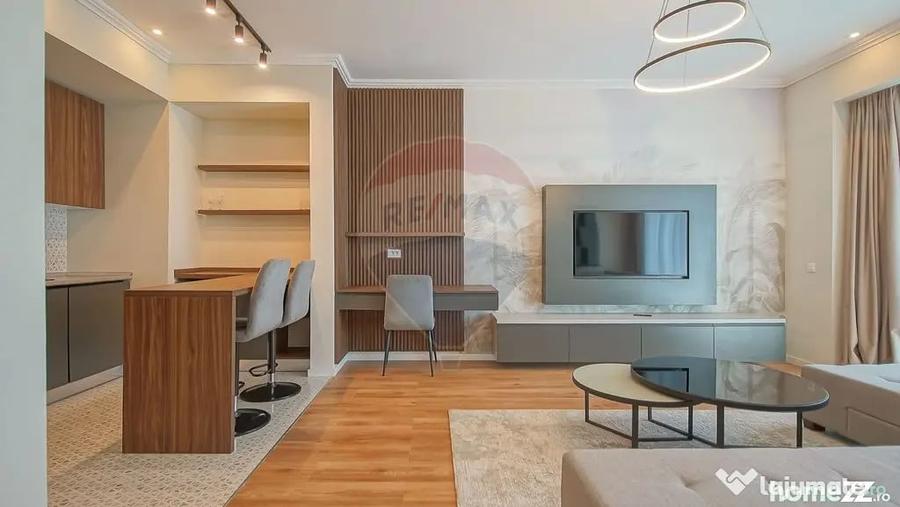 Apartament cu 2 camere decomandat în Central