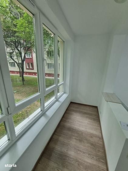 Apartament cu 3 camere decomandat în Giurgiului