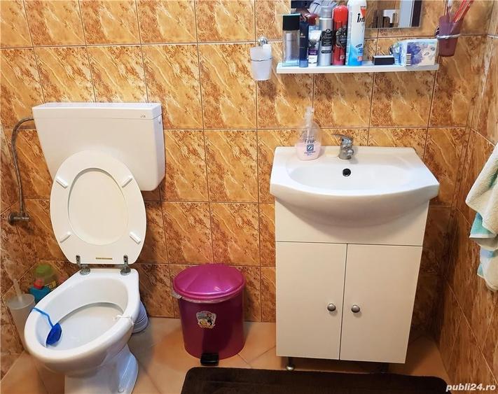 Casă cu 6 camere cu Teren 2000 Mp în Bătrâni
