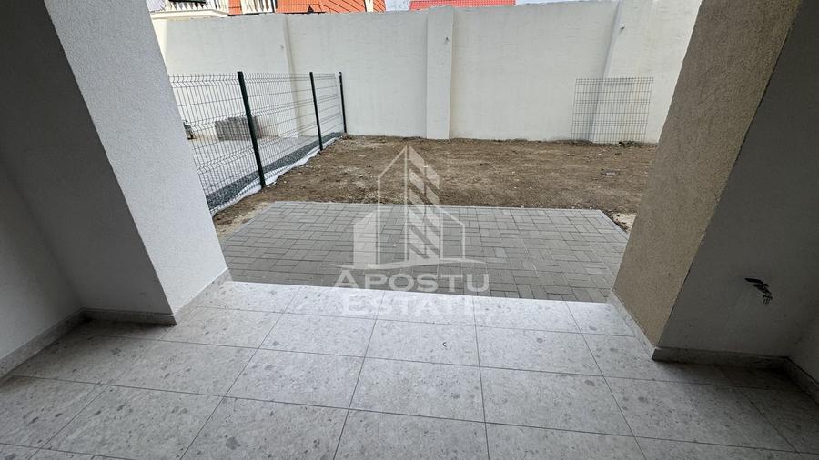 Apartament cu 2 camere semidecomandat în Lipovei