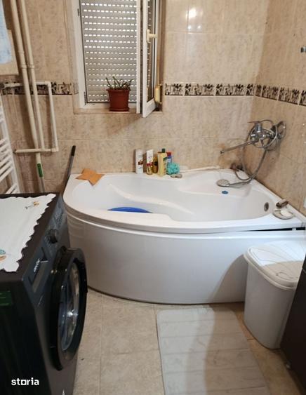 Apartament cu 2 camere semidecomandat în Valea Rosie