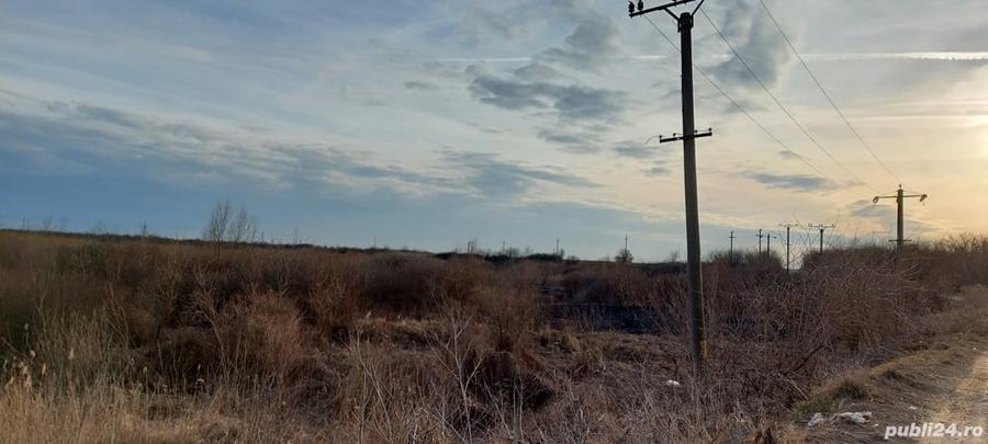 Teren de 19000 mp, în Bărbuceanu