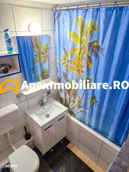 Apartament cu 2 camere decomandat în Basarabia