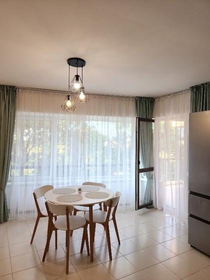 Apartament cu 2 camere semidecomandat, mobilat în Ostratu