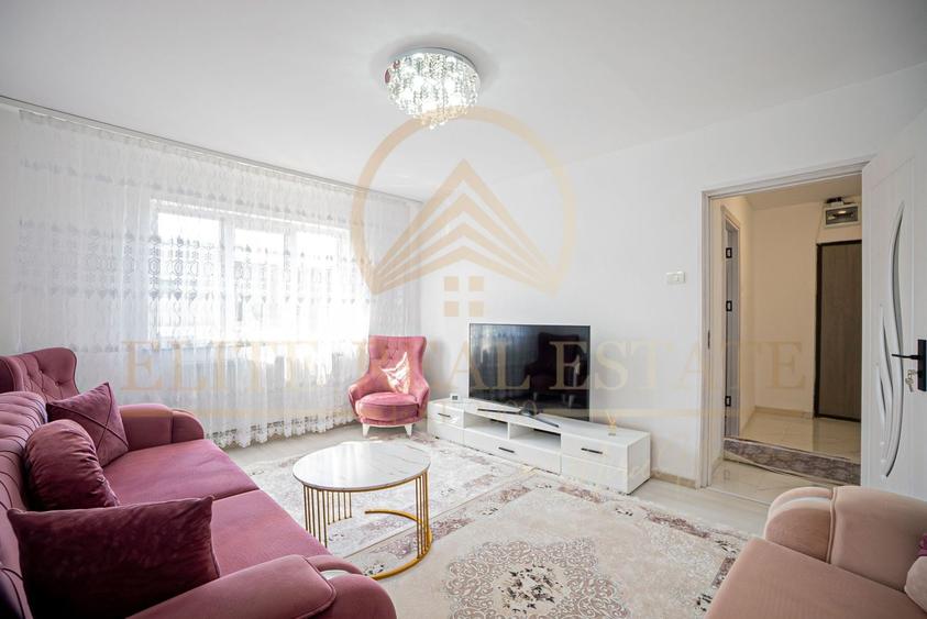 Apartament cu 3 camere decomandat, mobilat în Casa de Cultură
