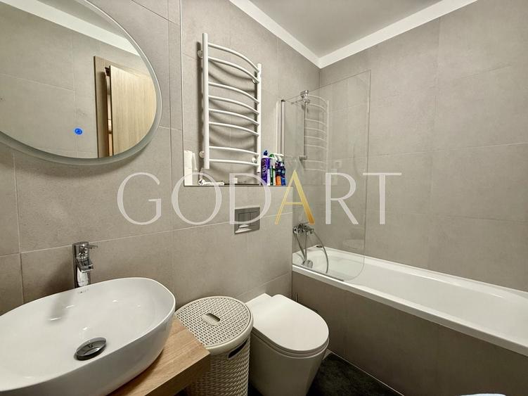 Apartament cu 2 camere decomandat, mobilat în P-ta Presei Libere