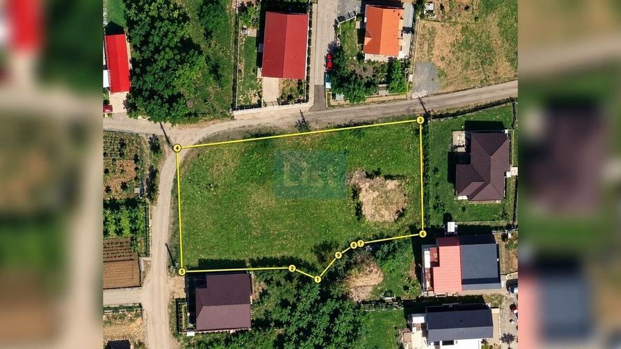 Teren agricol intravilan de 1938 mp, în Paleu