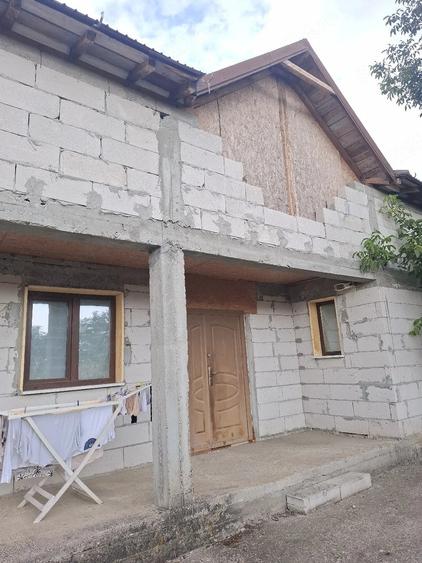 Casă cu Teren 1400 Mp în Bordeasca Veche