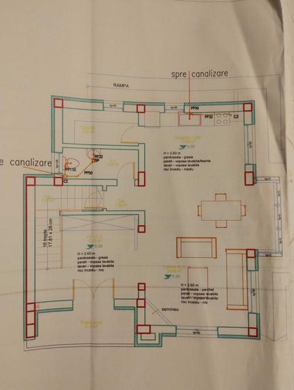 Casă cu 4 camere în Central