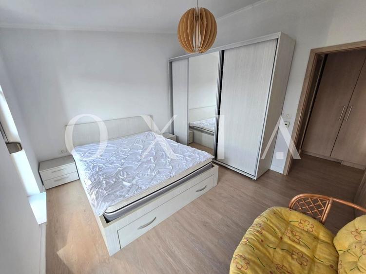 Apartament cu 2 camere semidecomandat, mobilat în Giroc