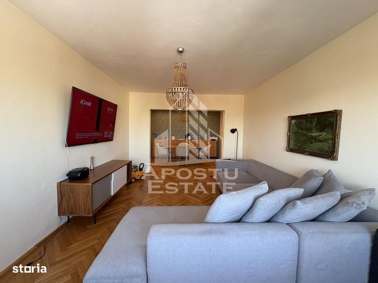 Apartament cu 3 camere decomandat în Punctele Cardinale